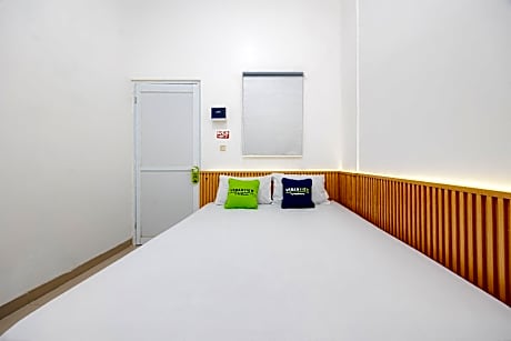 Urbanview Hotel BSD City