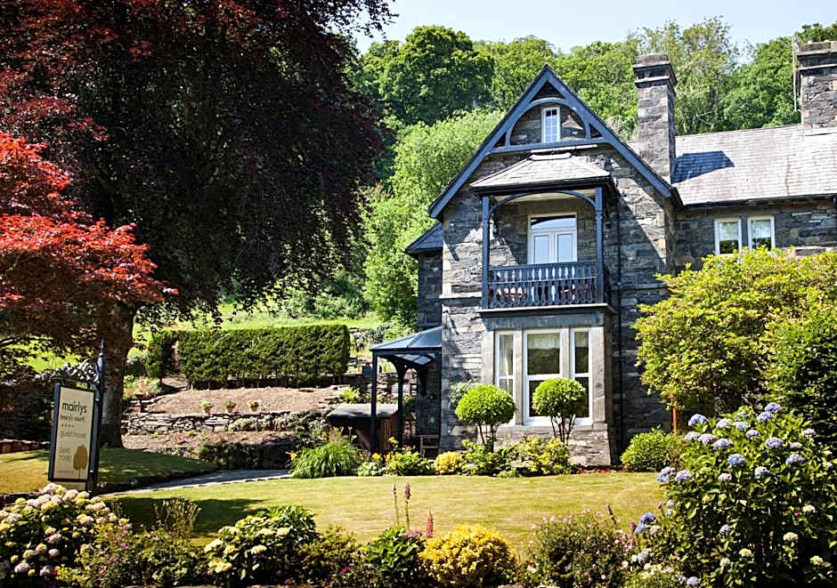 Mary's Court Guest House - Mairlys