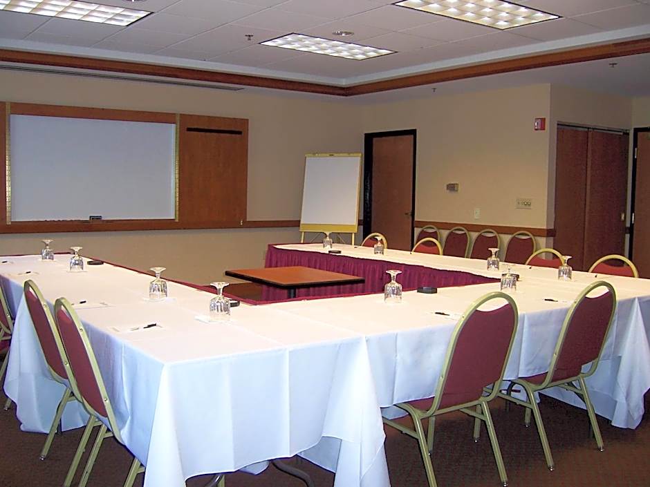 Wyndham Moline on John Deere Commons