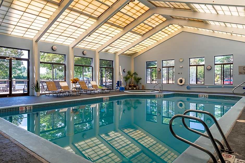 Hampton Inn By Hilton Portsmouth Central