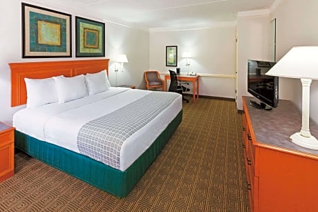 1 King Bed Mobility Accessible Room Non-Smoking