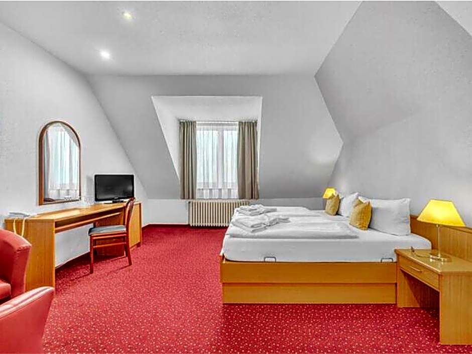 Lázeňský hotel Pyramida