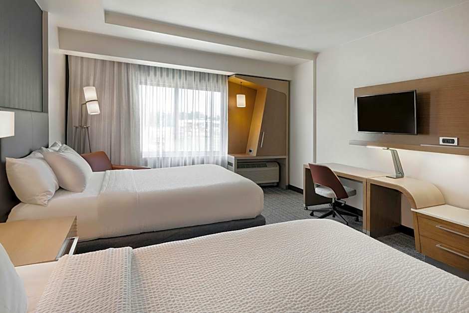 Courtyard by Marriott St. Louis St. Peters