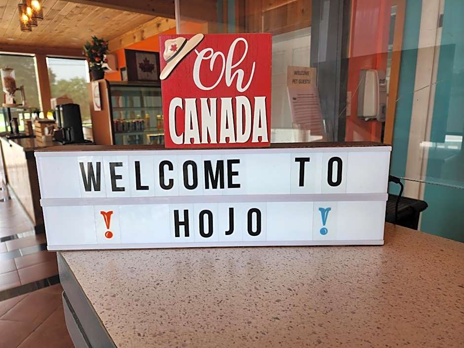 Howard Johnson by Wyndham Lindsay