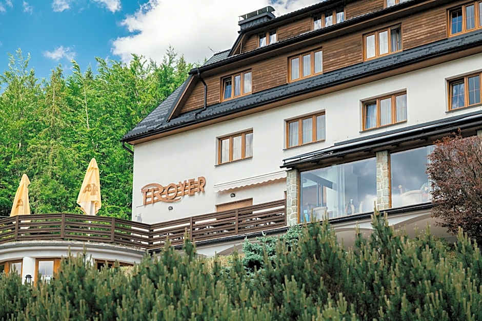 Hotel Troyer