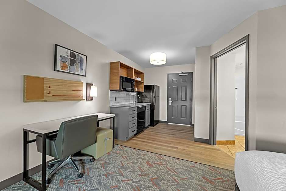 Candlewood Suites Flowood Hotel By IHG