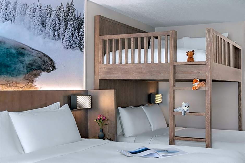 Starlite Yellowstone, Tapestry Collection by Hilton