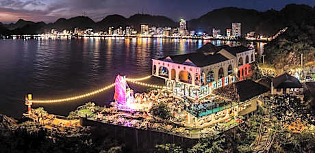 LePont Cat Ba Bungalow