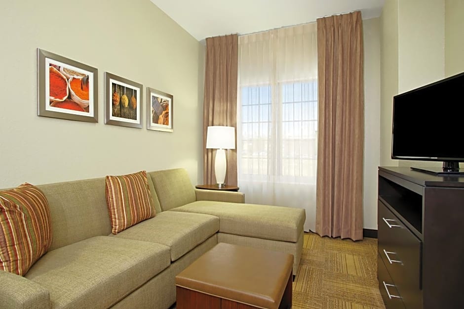 Staybridge Suites - Odessa - Interstate HWY 20