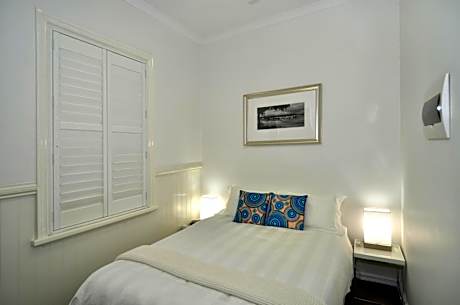 One-Bedroom Apartment - 2