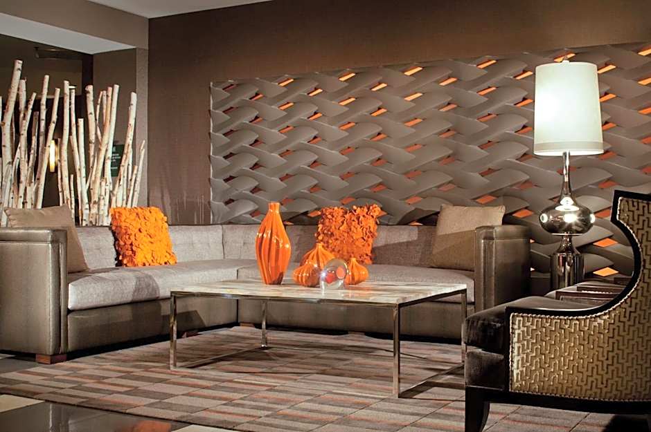 Embassy Suites by Hilton Austin Arboretum