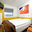 Hotel Cabin