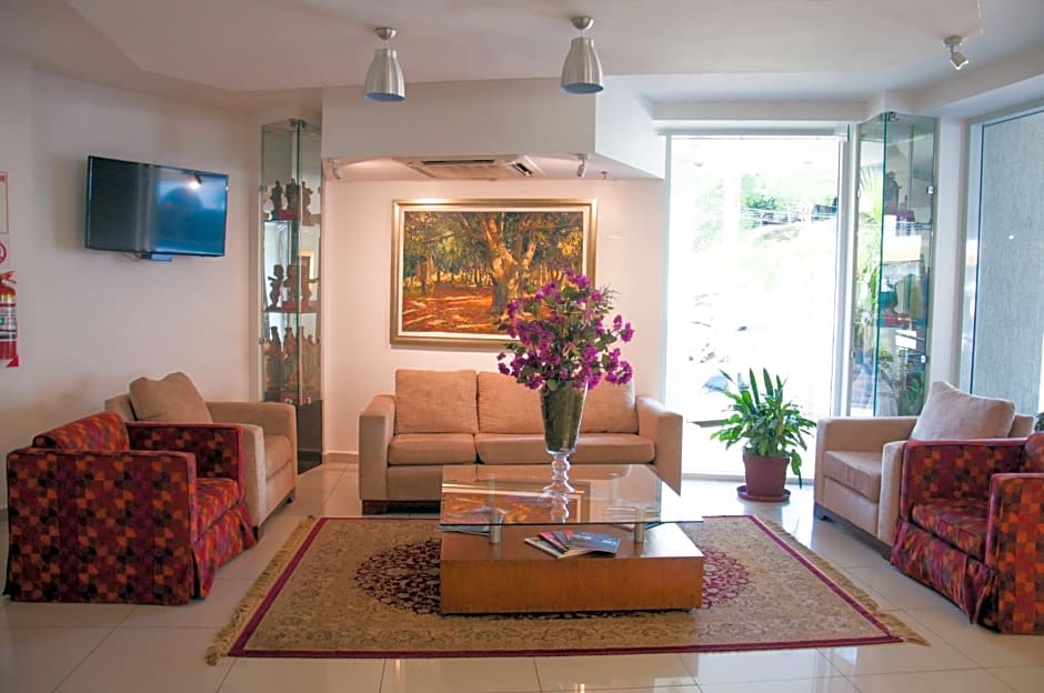 De la Trinidad Hotel