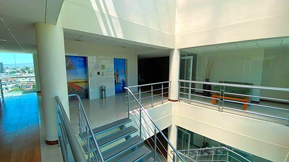 Hotel Enterprise Inn Poliforum