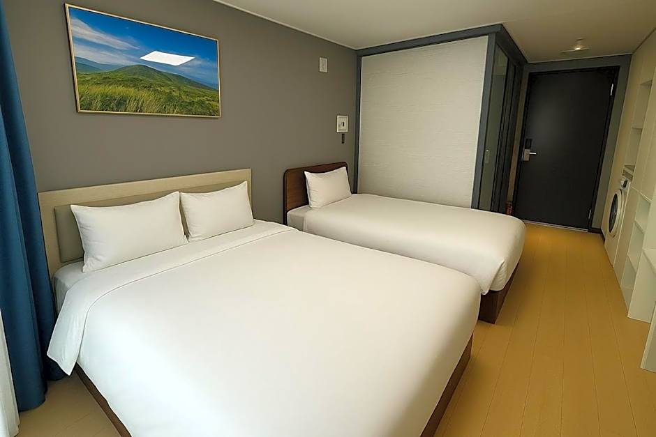 Risen Ocean Park Hotel