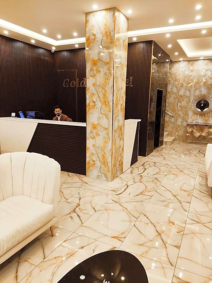 Golden Hotel
