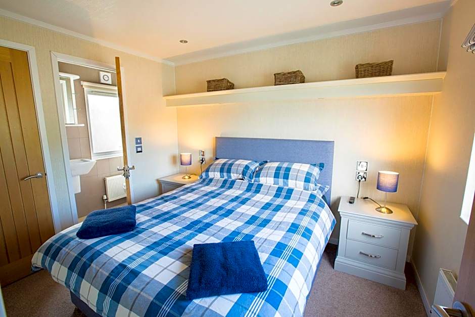 Sauchope Links Holiday Lodge and Glamping Park