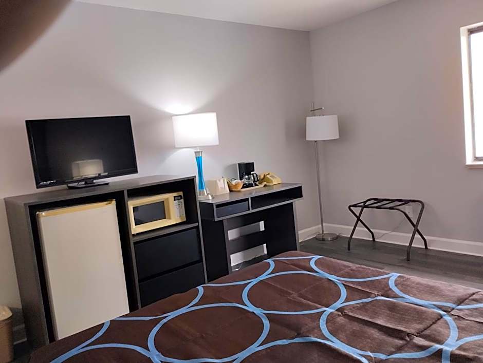 Super 8 by Wyndham Morris