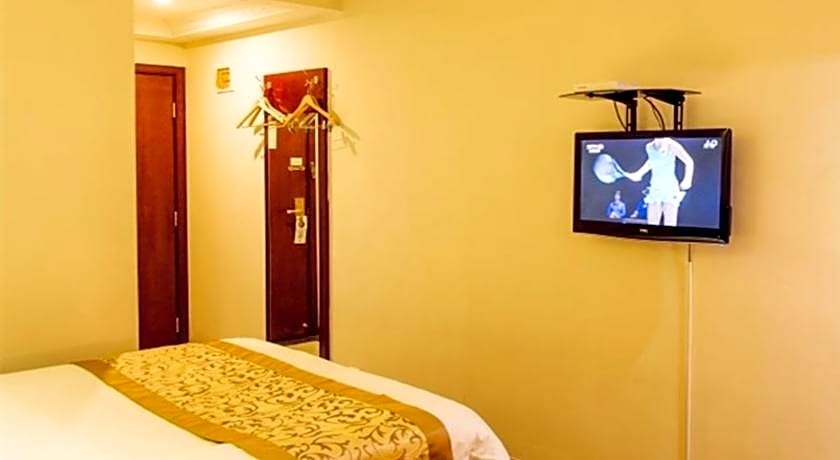 GreenTree Inn Jingjiang Bus Station Express Hotel