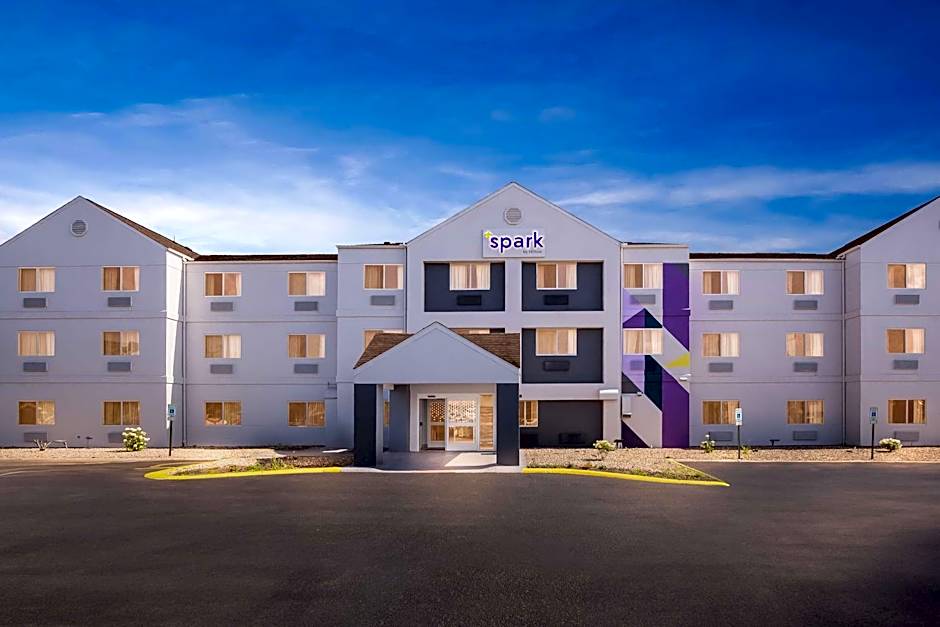 Spark by Hilton Springfield Southwest