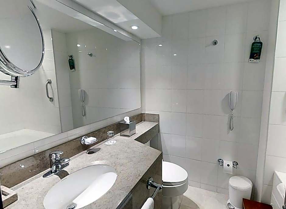 Hotel Estelar Suites Jones