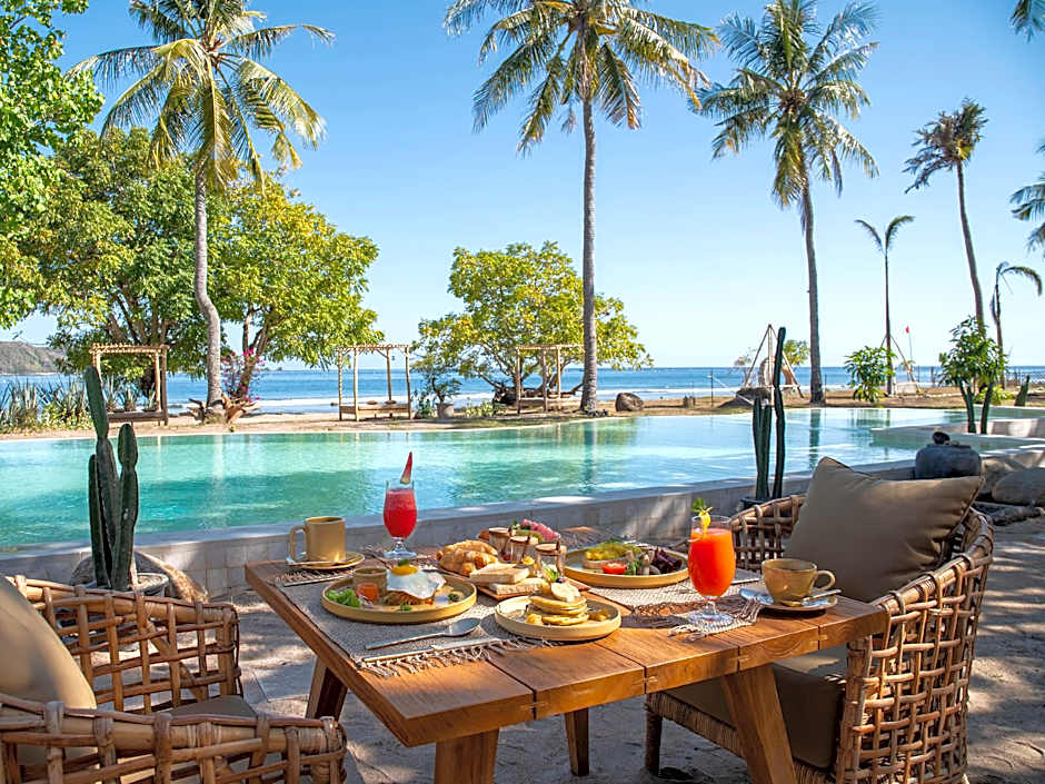 Bleu MATHIS Gili Asahan