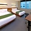 City Express Suites by Marriott Ciudad de México Santa Fe