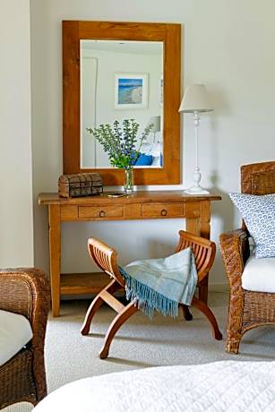 Standard Double Room - Garden