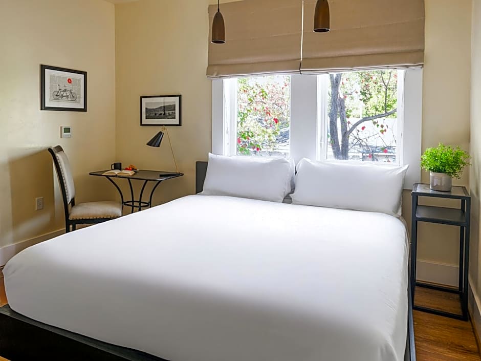 Inn at Sonoma, A Four Sisters Inn