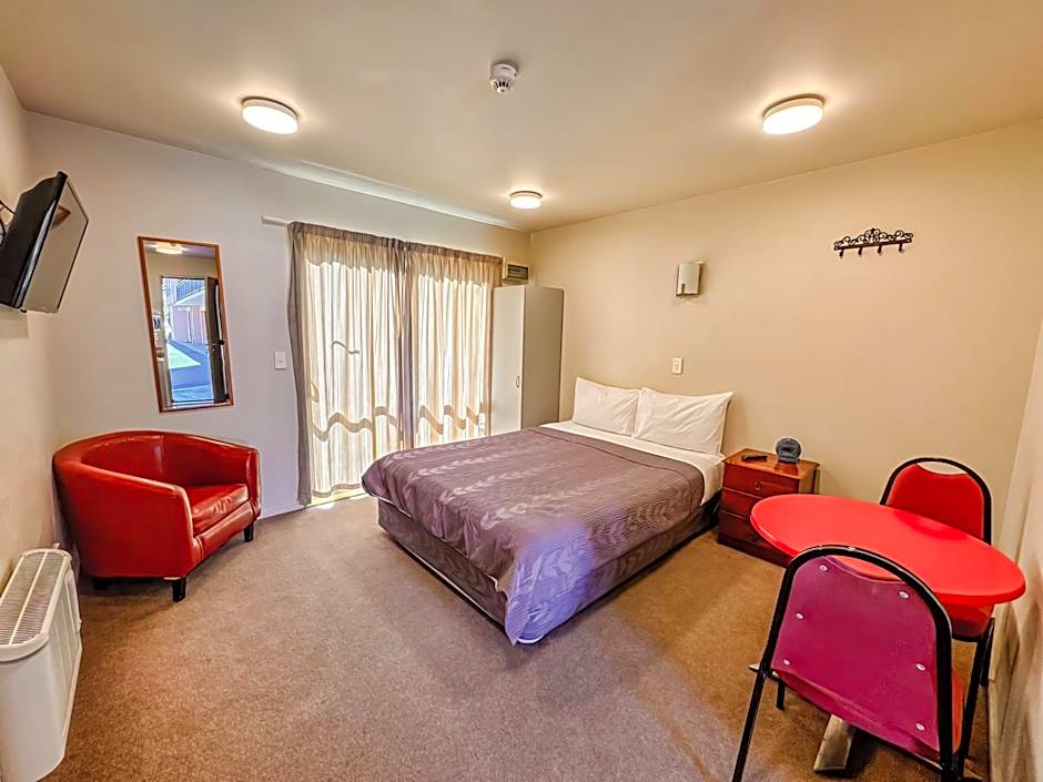Bealey Avenue Motel