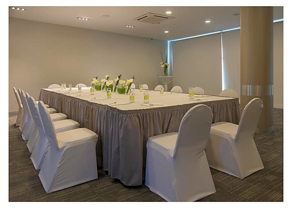 Casa Grande Suites