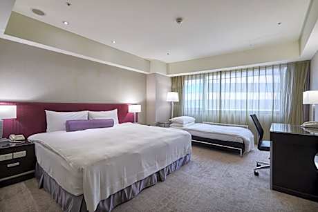 Executive Triple Room