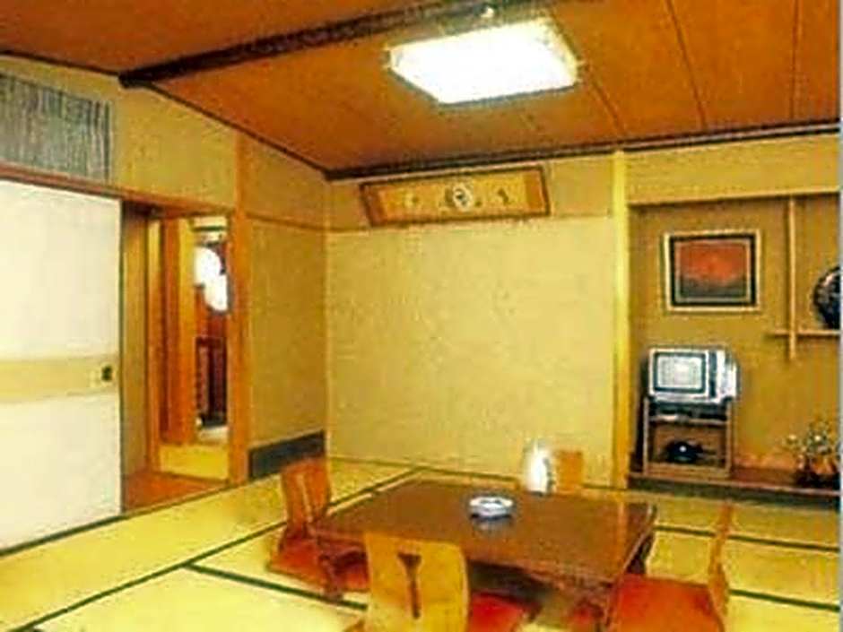 Ryokan Nihonkan Hotel