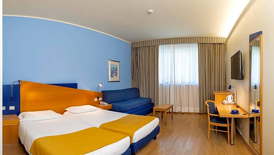 Hotel Express Aosta East