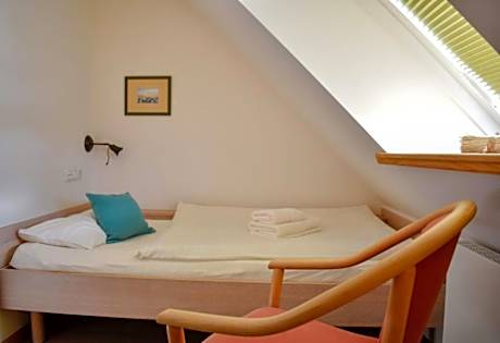 Single Room with Shared Shower and Toilet