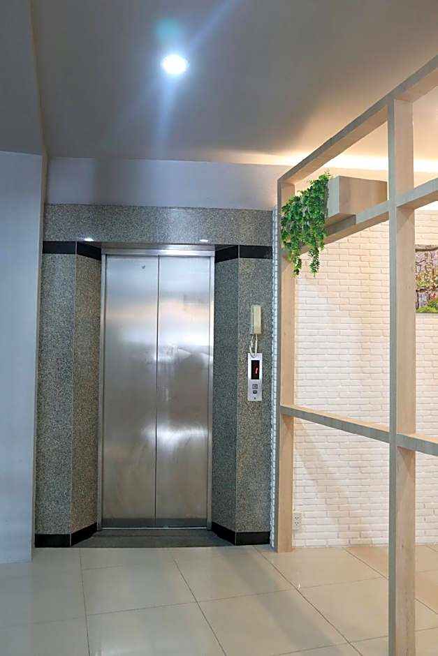 Lada Krabi Residence Hotel