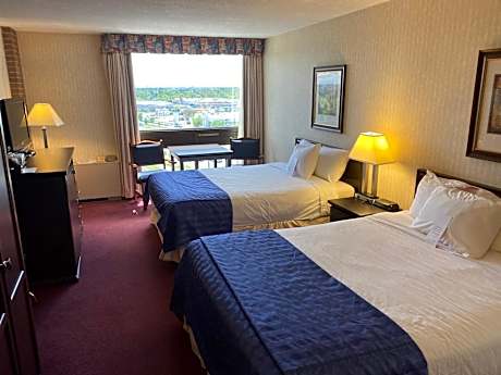 Queen Room with Two Queen Beds - Non-Smoking