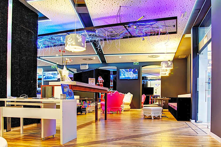 Urban Youth Hostel