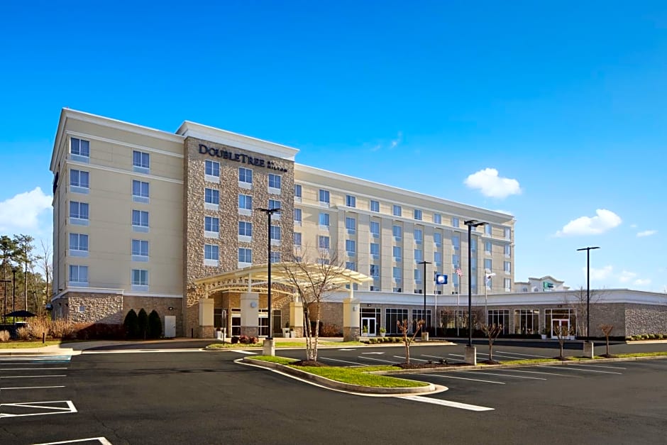 DoubleTree Richmond Airport