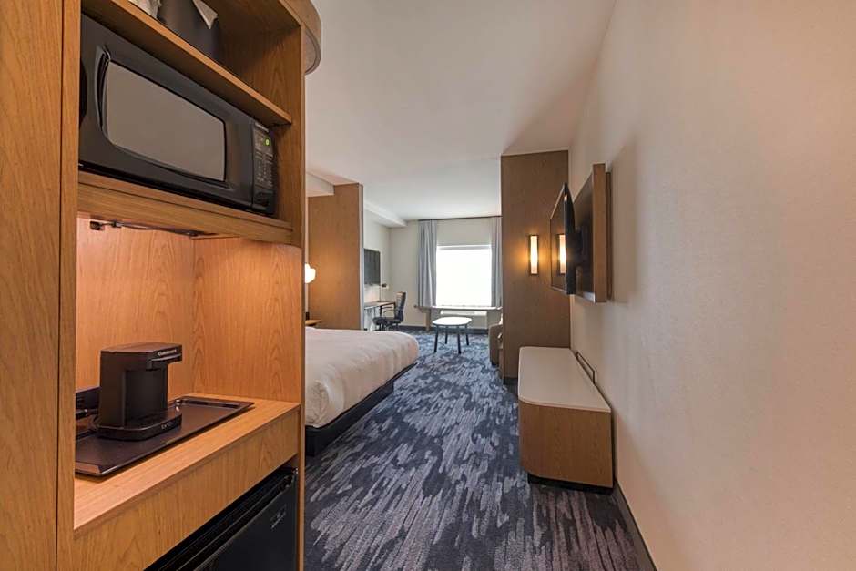 Fairfield Inn & Suites by Marriott Charlotte Belmont