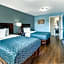 Econo Lodge Inn & Suites Sandusky South