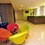 Pose In Hotel Solo
