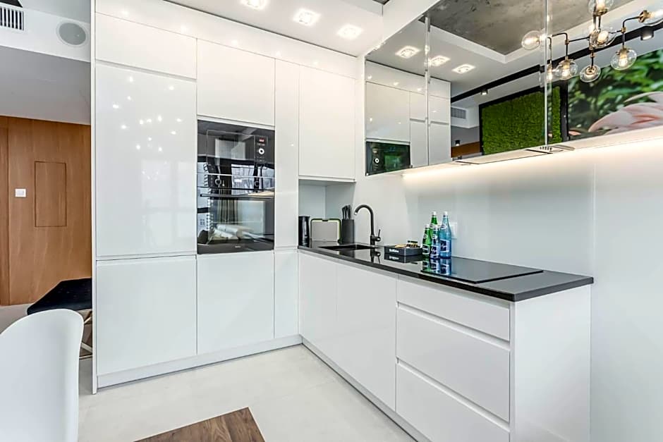 DEO PLAZA Riverside Residence by Noclegi Renters