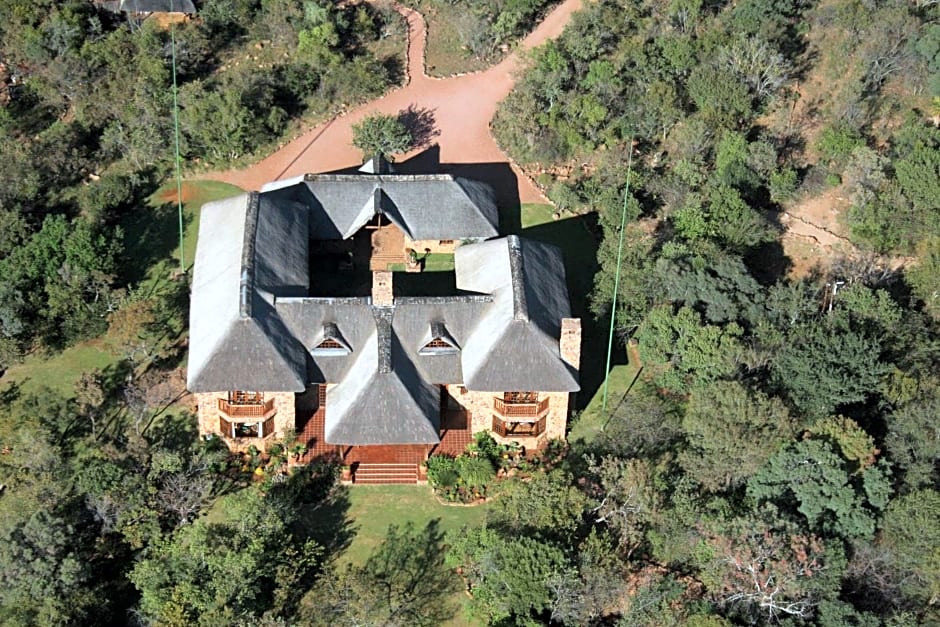 Jembisa Bush Home