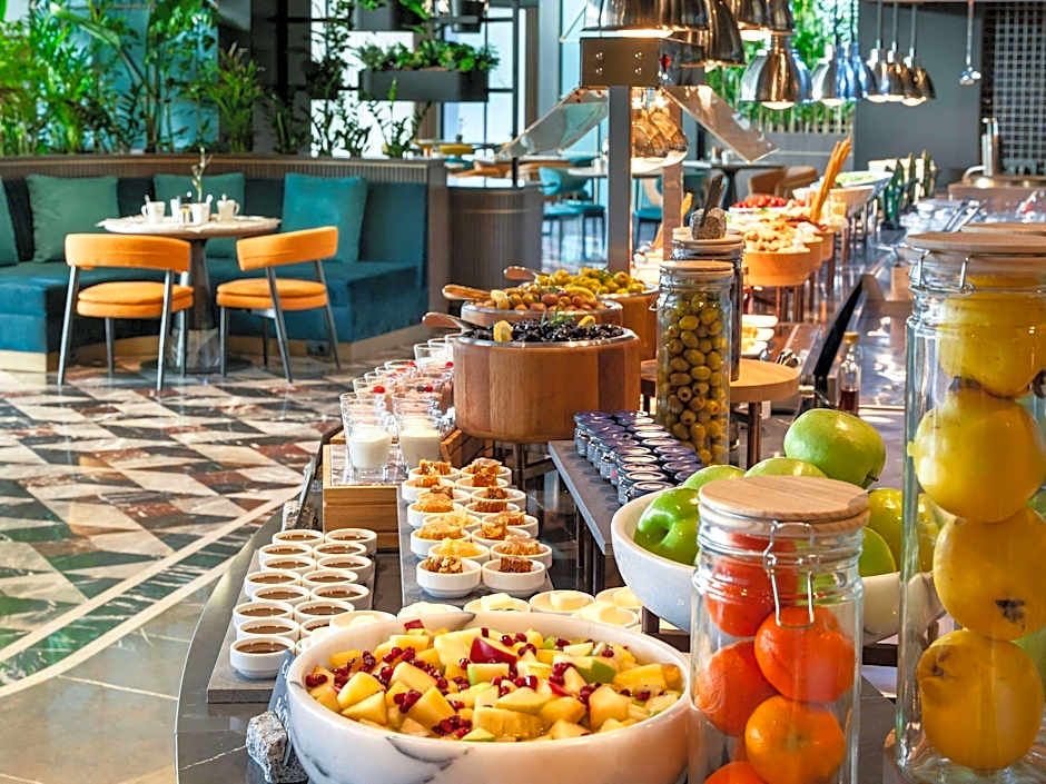 Mövenpick Hotel Istanbul Marmara Sea