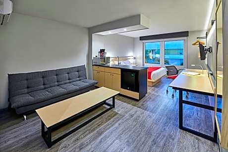 Queen Suite with Sofa Bed