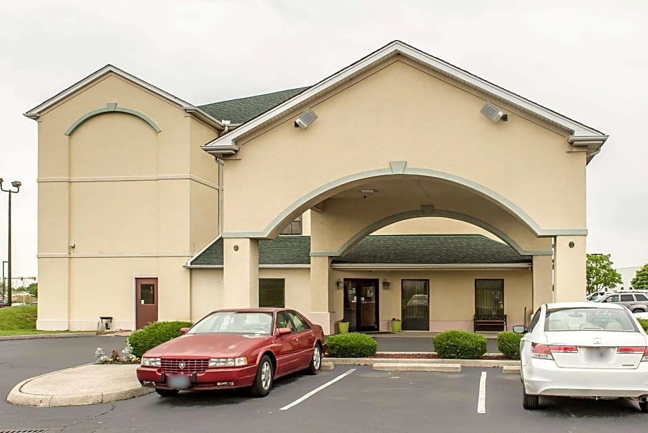 Quality Inn & Suites Columbus West