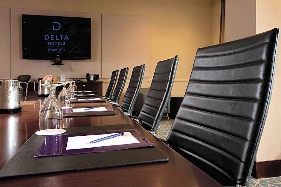 Delta Hotels by Marriott Burnaby Conference Centre