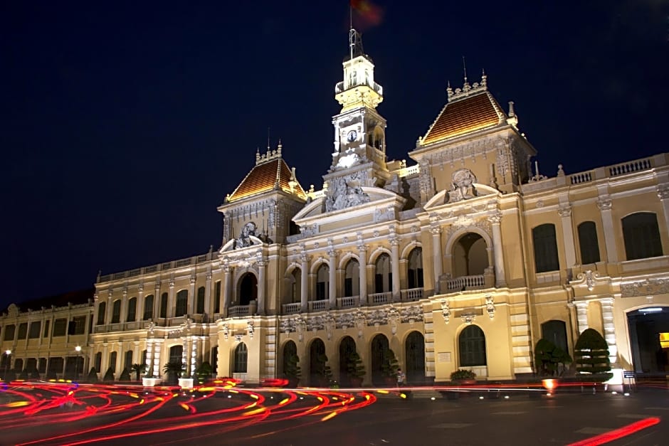 Kansas Hotel & Apartment Notre Dame – Ho Chi Minh City, LA