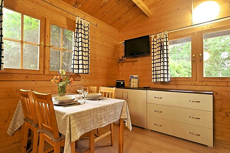 Zacisze Domki Letniskowe Karsibór Świnoujście